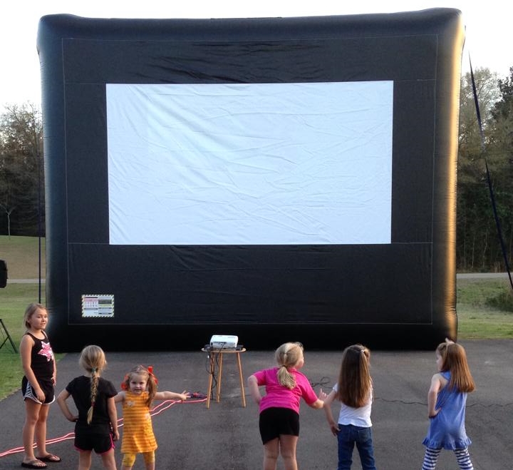 inflatable projection screen