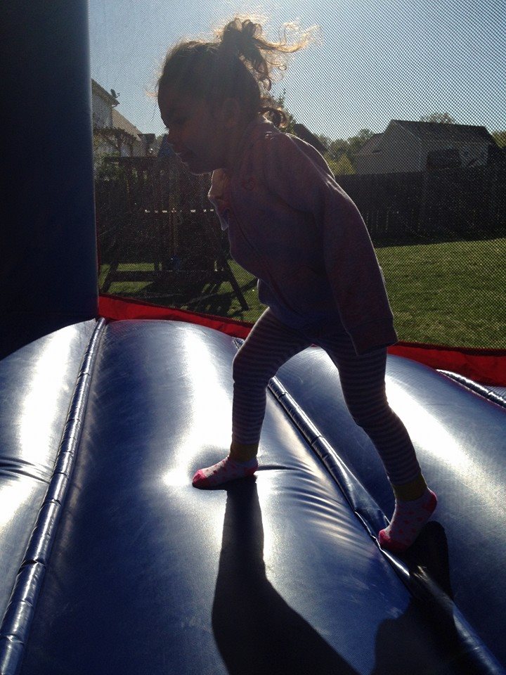 5 Reasons Why Children Love A Bounce House Party!